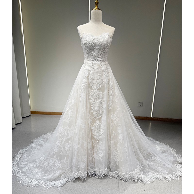 A new strapless chiffon dress  - Photography Lighting Design recension och pris