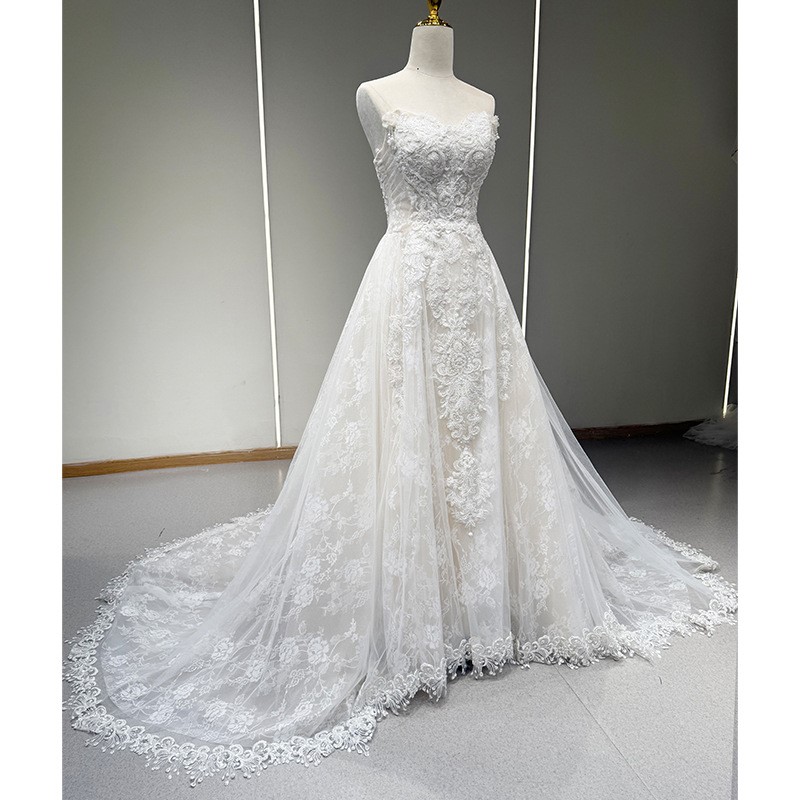 A new strapless chiffon dress  - Photography Lighting Design recension och pris